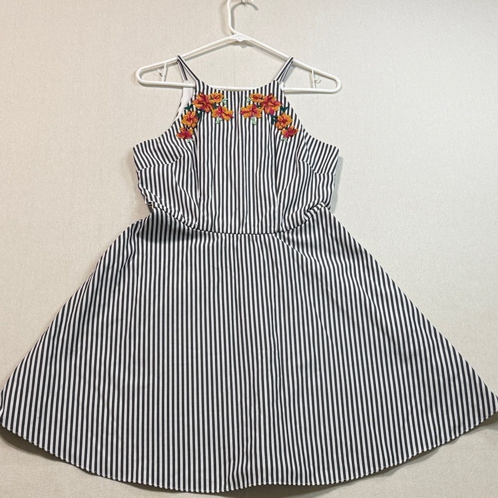 I.N. San Francisco Black and White Striped Dress with Floral Detail